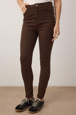 TRENDYOLMILLA Lacivert Yuksek Bel Skinny Jeans TWOAW24JE00068  фото 15