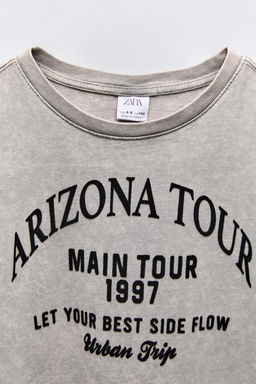 T-SHIRT WITH EMBOSSED TEXT - Zara фото 5
