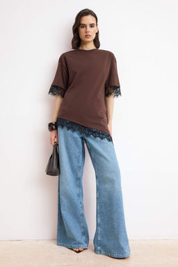 Kahverengi Regular/Normal Kal?p Dantelli Dusuk Kol K?sa Kollu Soft Touch Orme T-Shirt TWOSS26TS00196 - Trendyolmilla фото 2
