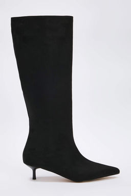 Siyah Suet Kad?n 4 cm Ince Kitten Topuklu Cizme TAKAW26CZ00021