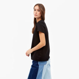 Футболка однотонная женская MINAKU: Basic line, чёрная, размер 50