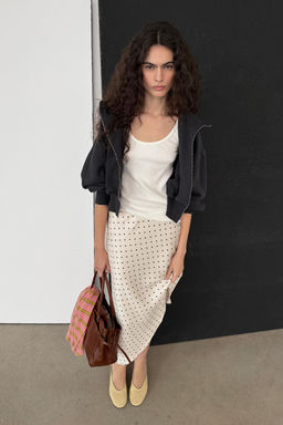 ASYMMETRIC POLKA DOT SATIN SKIRT - Zara фото 6
