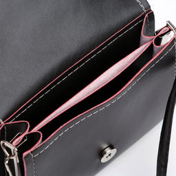 Сумка детская Кошечка на клапане, цвет чёрный/розовый, 15х4х12 см - NAZAMOK KIDS фото 4