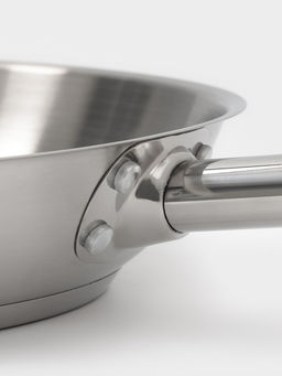 Сковорода Hanna Knövell, d=30 см, h=6 см, толщина стенки 0.6 мм, индукция, дно al+fe+al, нержавеющая сталь, серебристая