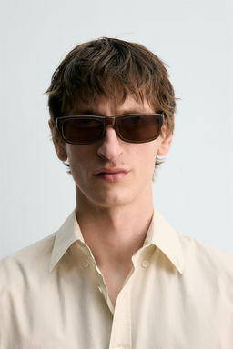 GAFAS DE SOL RECTANGULARES LIMITED EDITION / Marr?n