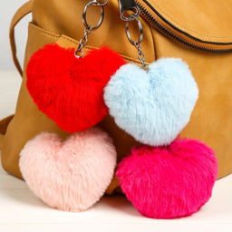 Цена за 2 шт. Пушистый брелок для ключей на кольце Сердечко, на рюкзак, сумку, 11?10?4 см, МИКС