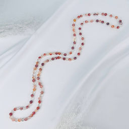 Колье из Кварца с включением Гематита