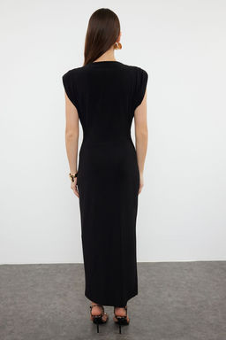 TRENDYOLMILLA Siyah Duz Midi Vatkal? Drapeli Bodycone/Vucuda Oturan Esnek Elbise Orme Elbise TWOSS24EL00975 фото 5
