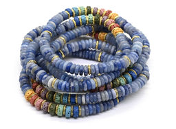 Браслет из кварца диски 6*2мм со вставками из лавы цв.голубой, 15см