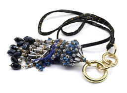 Подвеска из циркона на кожаном шнурке, 76см