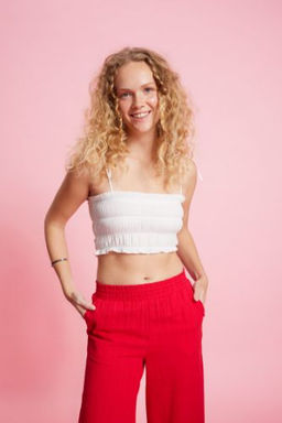 Crop Ask?l? Beyaz Poplin Bluz