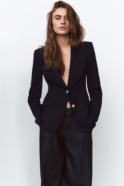 FITTED BLAZER WITH SHOULDER PADS - Zara фото 8