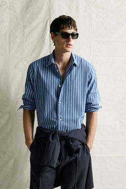 CAMISA RELAXED FIT RAYAS / ?ndigo claro - Zara фото 2