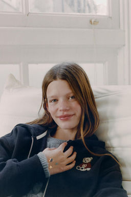 EMBROIDERED BEAR ZIP-UP SWEATSHIRT - Zara фото 6