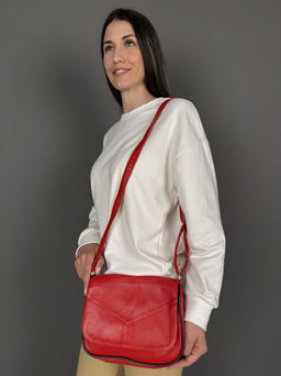 Сумка женская из телячьей кожи