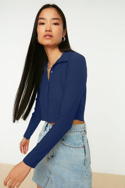 Gri Dugmeli Fitted/Vucuda Oturan Polo Yaka Burumcuk/Dokulu Crop Orme Bluz TWOAW22BZ0241 - Trendyolmilla фото 10