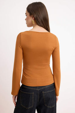 Siyah Fitted/Vucuda Oturan Kay?k Yaka Aksesuar Detayl? Premium Yumusak Orme Bluz TWOSS26BZ00221 - Trendyolmilla фото 18