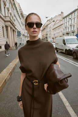 KNIT DRESS WITH BELT - Zara фото 3