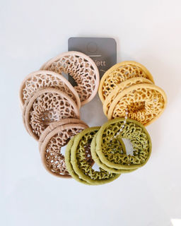 Набор резинок для волос в косметичке