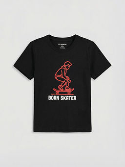 Bask?l? Erkek ?ocuk Ti??rt
