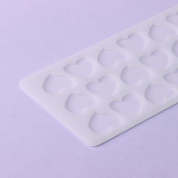 Цена за 2 шт. Форма для шоколада Сердца, силикон, 18 ячеек, 21?11?0.3 см, прозрачная