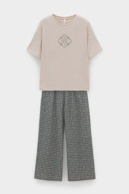 Е 20196/кремовый,узор пижама жен