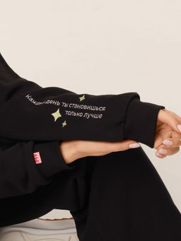 MY Свитшот жен. О-вырез вышивка рукав (Каждый день...) СО009  фото 9