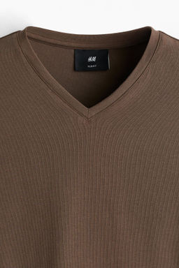 Pack de 3 camisetas con cuello de pico Slim Fit - H&m фото 3