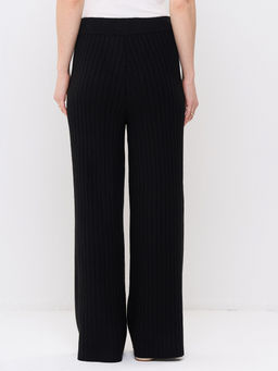 Брюки женские 9242-95007. 9500 чёрный