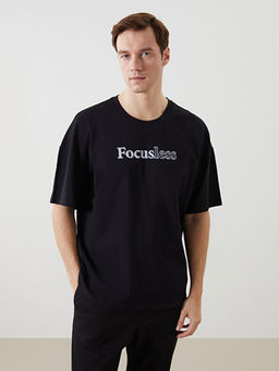 Bisiklet Yaka K?sa Kollu Bask?l? Penye Erkek Ti??rt