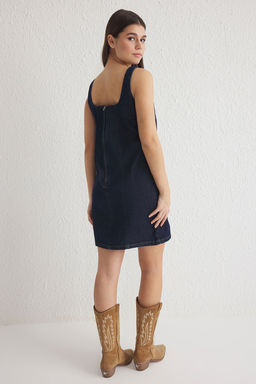 Trendyolmilla Koyu Mavi Tokal? Ayarlanabilir Ask?l? Mini Denim Elbise TWOSS25EL00154  фото 5