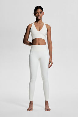 Sujetador de deporte en SoftMove Light Support - H&m фото 3
