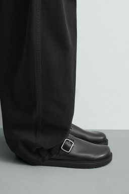 ZUECO HEBILLA / Negro - Zara фото 2