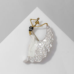 Брошь «Балерина» драма, серая в чернёном золоте