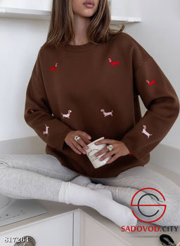 Теплая кофта с таксами