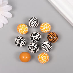 Цена за 2 шт. Бусины для творчества дерево "Звериный принт" набор 10 шт 1,6х1,6х1,6 см