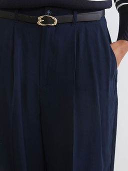 Beli Kemerli Havu? Kesim Kad?n Pantolon