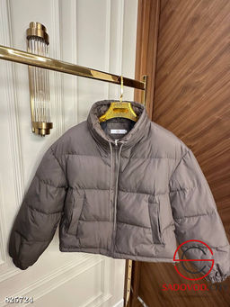 Куртка весенняя женская