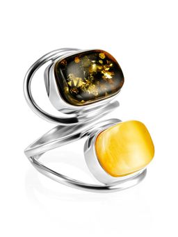 Стильное кольцо Bella Terra из серебра и натурального балтийского янтаря двух цветов
