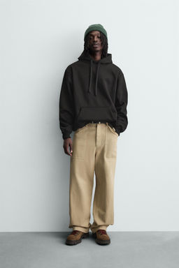 BASIC HEAVYWEIGHT HOODIE