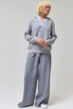 Джемпер хлопковый с капюшоном меланж светло-серый