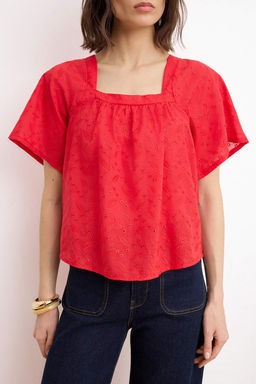 K?rm?z? Brode Kare Yaka Dokuma Bluz TWOSS26BZ00544 - Trendyolmilla фото 3