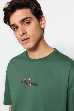 Yesil Oversize/Genis Kesim Yaz? Bask?l? T-Shirt TMNSS23TS00113 - Trendyolmilla фото 4