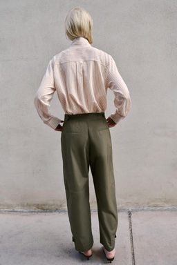 PANTAL?N BARREL TRABILLAS / Khaki oscuro - Zara фото 5