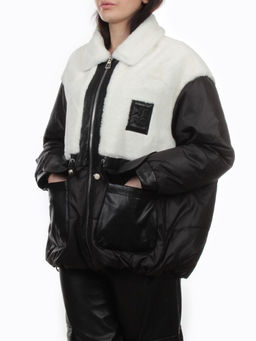 H24-223 BLACK WHITE Куртка демисезонная женская (100 гр. холлофайбер)