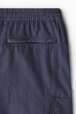 Pantal?n cargo de nailon Relaxed Fit - H&m фото 8