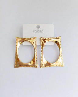 Стильные серьги