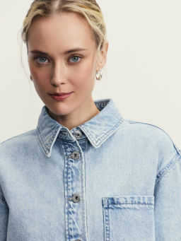 Джинсовая рубашка с коротким рукавом / Zarina фото 13