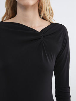 Asimetrik Yaka B?zg?l? Bluz