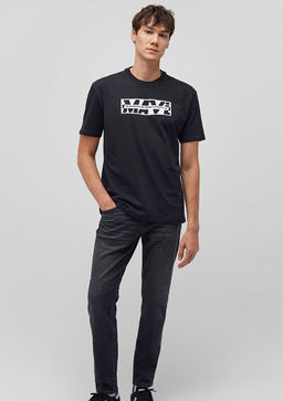 Mavi Logo Bask?l? Siyah Tisort